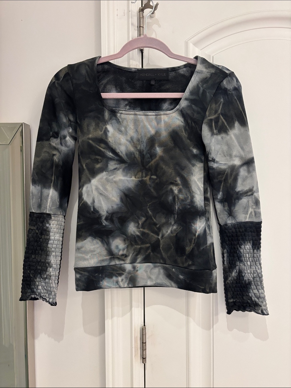 Kendall & Kylie Gray and Black Tie-Dye Square Neck Long Sleeve Top